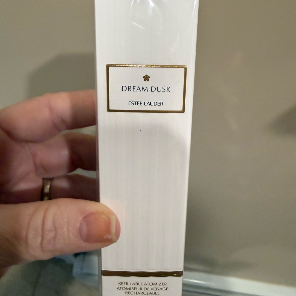 Estee Lauder Dream Dusk Refillable Atomizer - White & Gold
